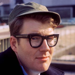 Harvey Andrews 的头像