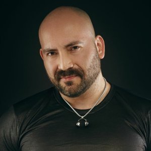 Aleksey Rom 的头像