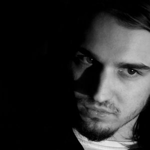 Danny Holden 的头像