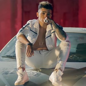 DENIS TEOFIKOV 的头像