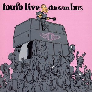 Toufo Live dans un bus