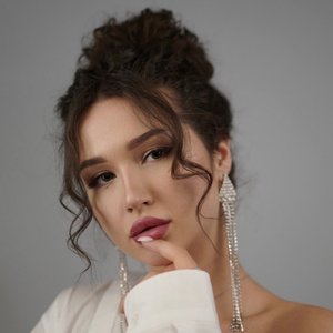 Vika Gromik 的头像