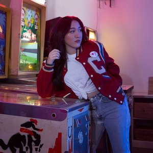 Noah Cyrus. のアバター