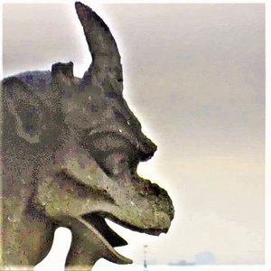 A Bruxa de Abril - Single