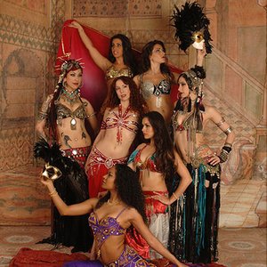 'Bellydance Superstars'の画像