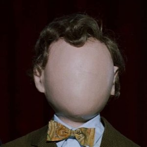 _ _iconoclast 的头像