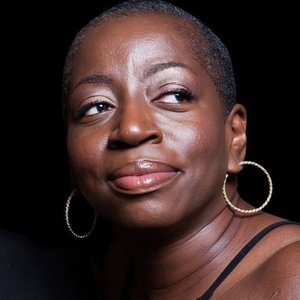 “Saundra Williams”的封面