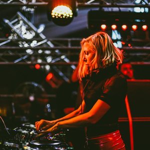 Trash Scapes — Ellen Allien | Last.fm