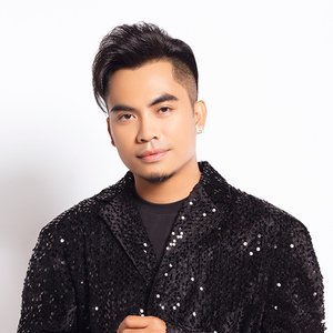 Awatar dla ឆាយ វីរៈយុទ្ធ