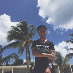 Mike Day 的头像
