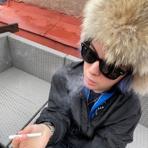 pradaaslife 的头像