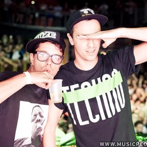 Boys Noize & Housemeister のアバター