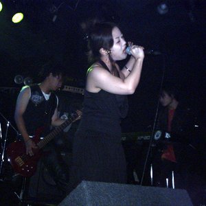 Silver Tornado 的头像