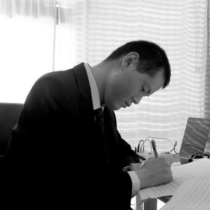 Weijun Chen 的头像