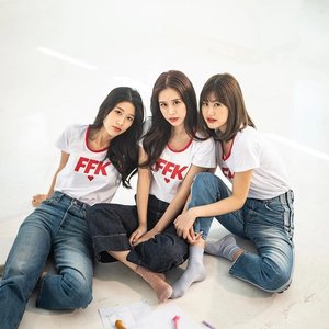 Faye Fang Kaew 的头像