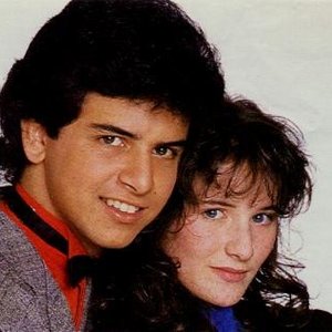 Elsa (en duo avec Glenn Medeiros) 的头像