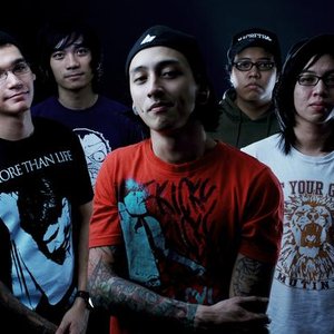 Mouthful of air 的头像