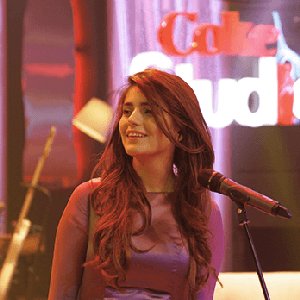 Momina Mustehsan için avatar