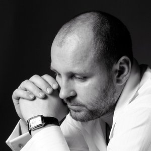 Avatar for Аксёнов Виталий
