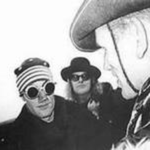 earthlings? photo provided by Last.fm