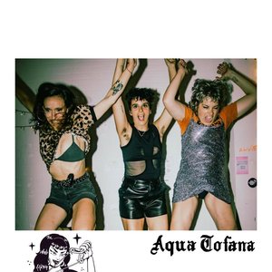 Aqua Tofana 的头像