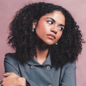 Persia Holder 的头像