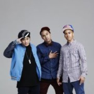 Young Men Society 的头像
