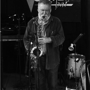 Evan Parker + Ghost-In-The-Machine ‎ 的头像
