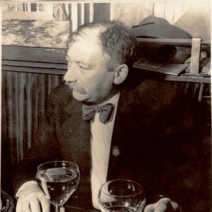 Joseph Roth için avatar