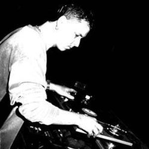 DJ Sharpe 的头像