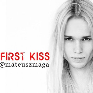 First Kiss - Single