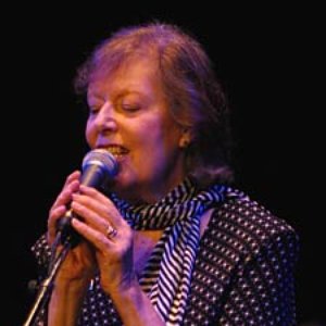 Kate & Mike Westbrook, Chris Biscoe 的头像