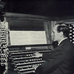 Francis Jackson 的头像