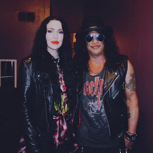 Slash feat. Dorothy 的头像