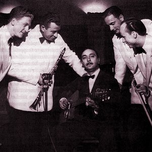 Django Reinhardt - André Ekyan 的头像