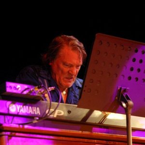 Billy Cobham, Brian Auger 的头像
