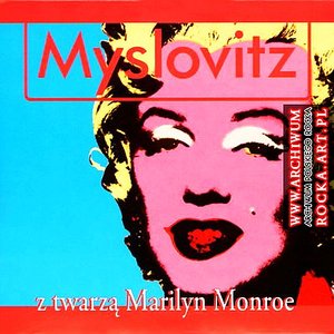 Z twarzą Marylin Monroe