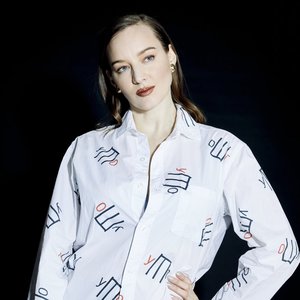Lou Hayter 的头像