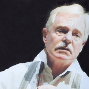 Immagine per 'Derek Jacobi'
