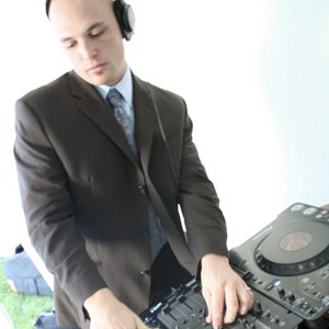 DJ ParaDox 的头像