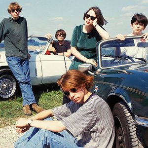 Avatar for Slowdive perform