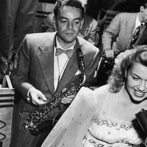 Avatar for Les Brown & His Orchestra feat. Doris Day