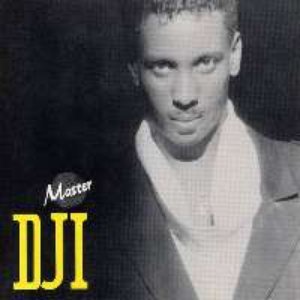 Master DJi 的头像