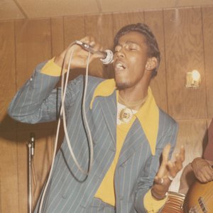 Maurice McKinnies and The Champions 的头像