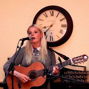 Ellie Rumbold 的头像