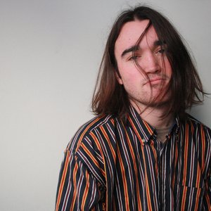 Lou E 的头像