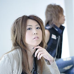 TЁЯRA photo provided by Last.fm