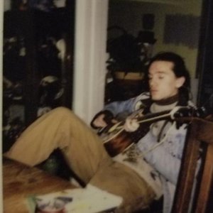 Elliot Pullen 的头像