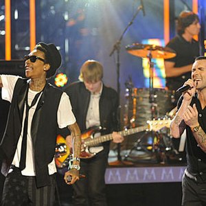 Maroon5 ft.Wiz Khalifa için avatar