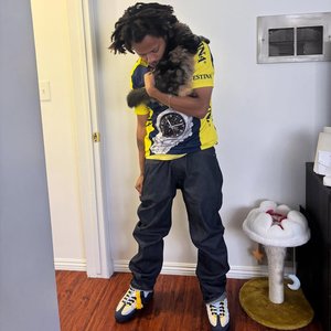 Rockitneedspace 的头像